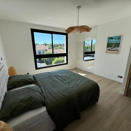 Appartement With Heated Pool Royan