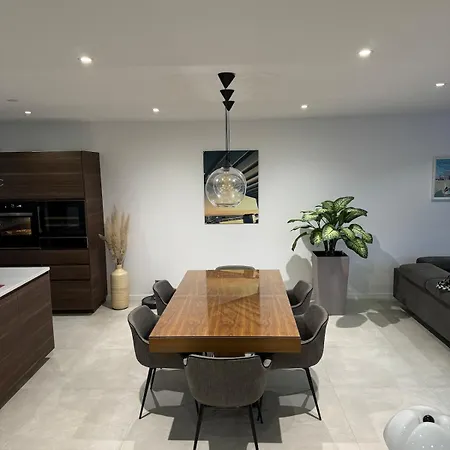 Appartement With Heated Pool *
